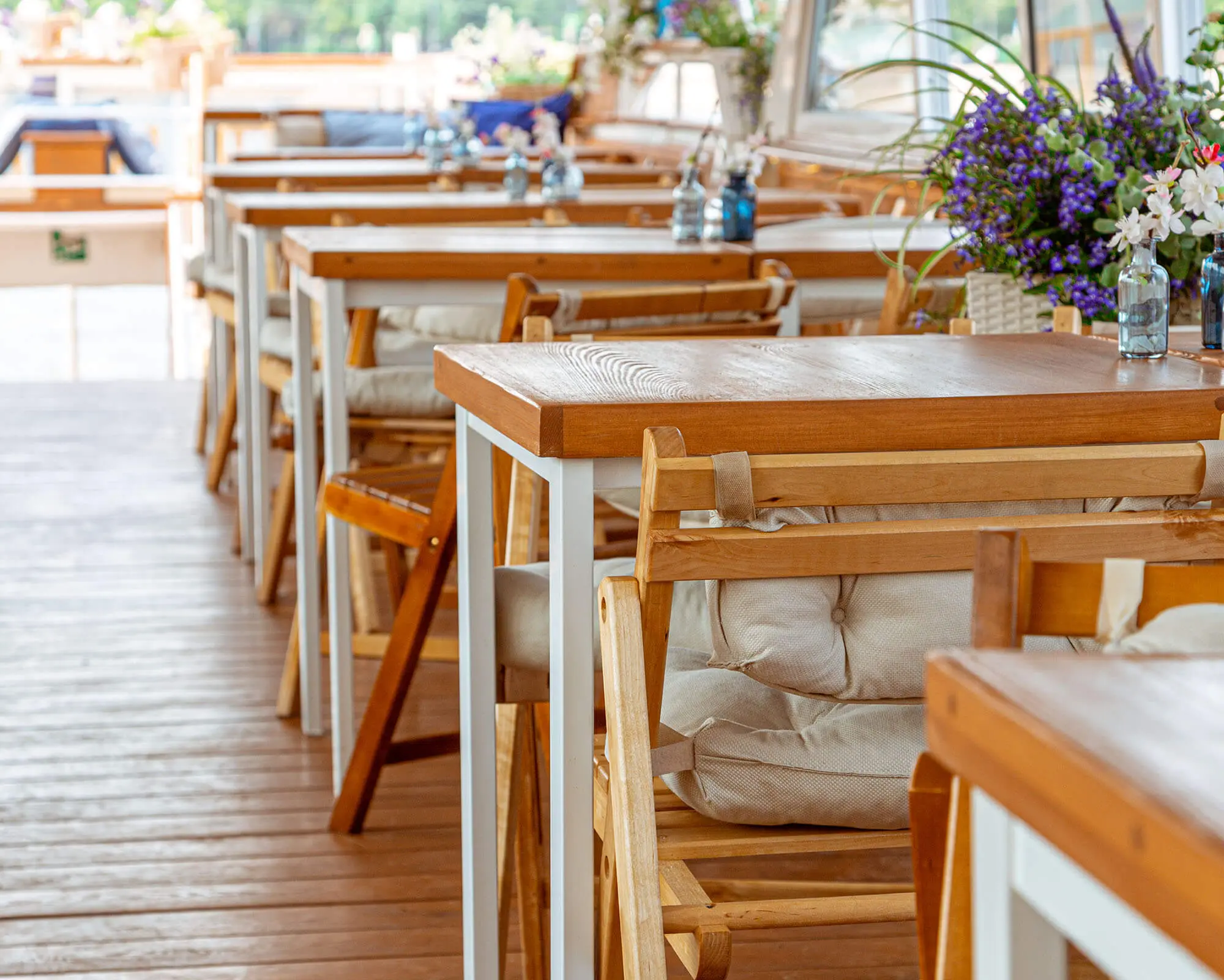 the-interior-of-the-urban-river-ship-with-a-panor